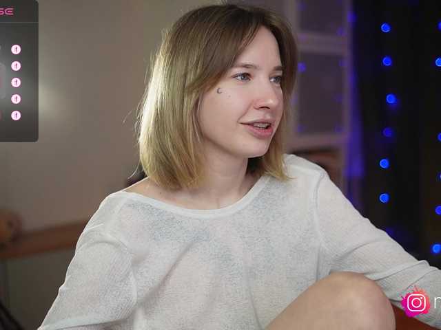 mel-collins's BongaCams show and profile