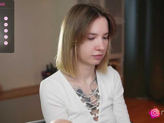 mel-collins's BongaCams show and profile