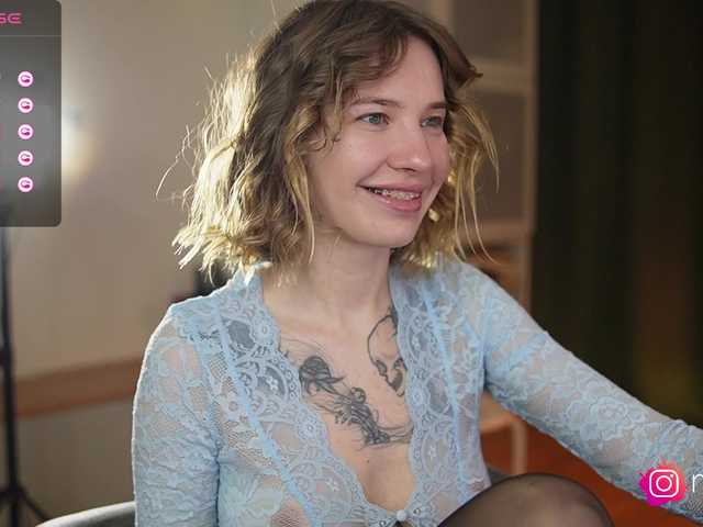 mel-collins's BongaCams show and profile