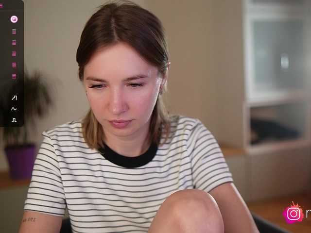 mel-collins's BongaCams show and profile