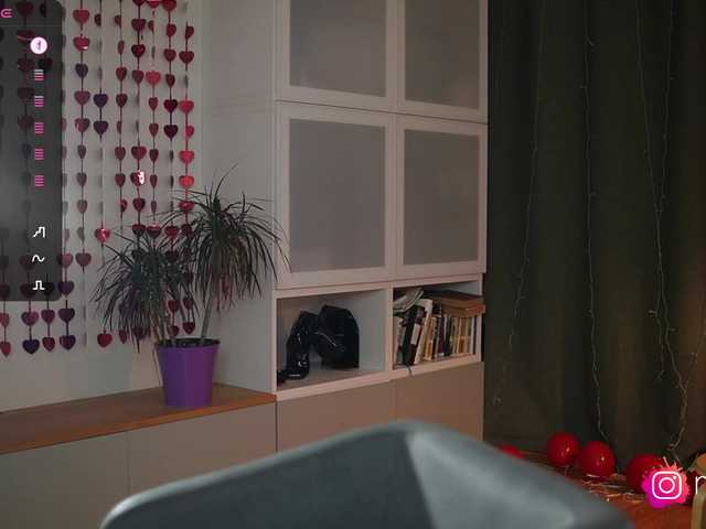 mel-collins's BongaCams show and profile