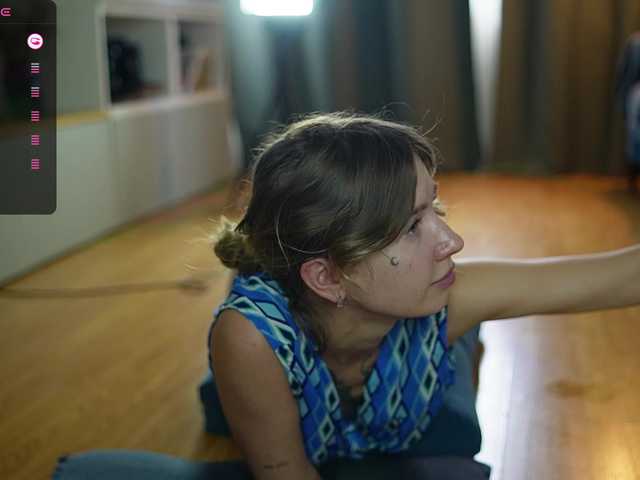 mel-collins's BongaCams show and profile