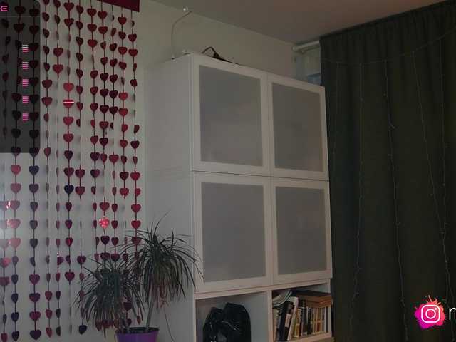 mel-collins's BongaCams show and profile