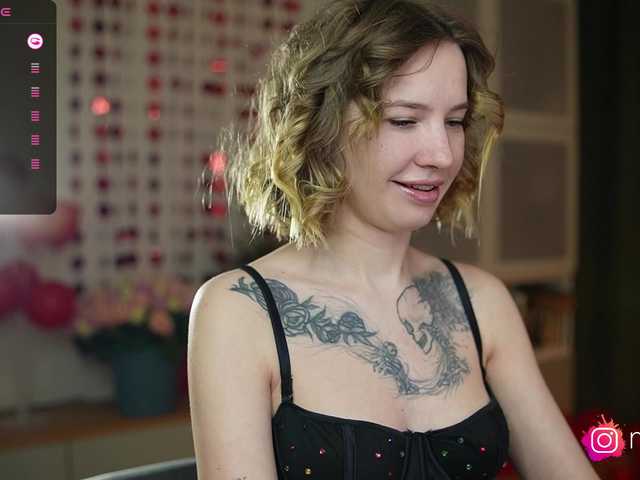 mel-collins's BongaCams show and profile