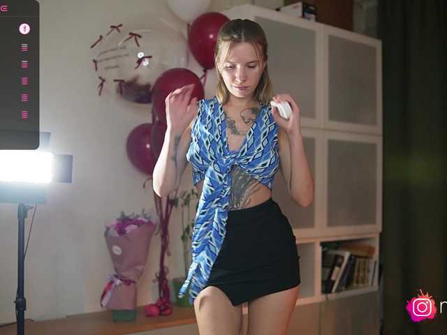 mel-collins's BongaCams show and profile