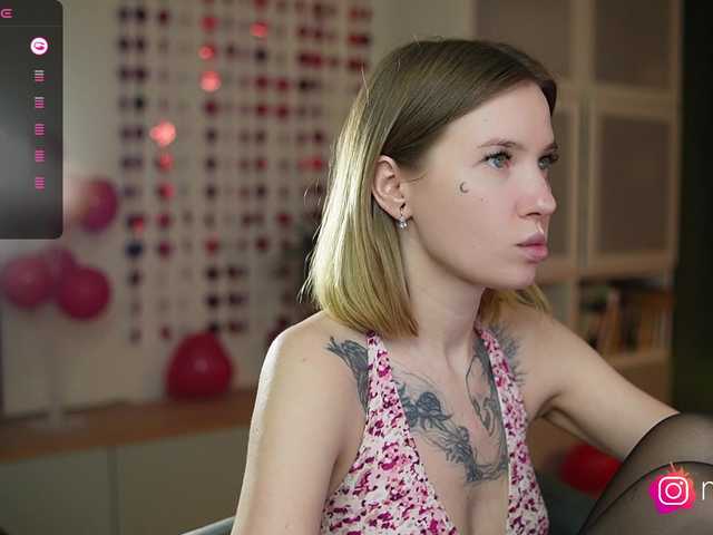 mel-collins's BongaCams show and profile