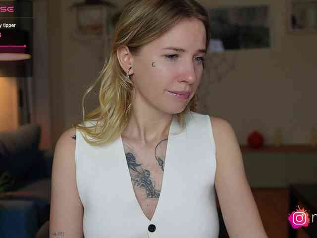 mel-collins webcam