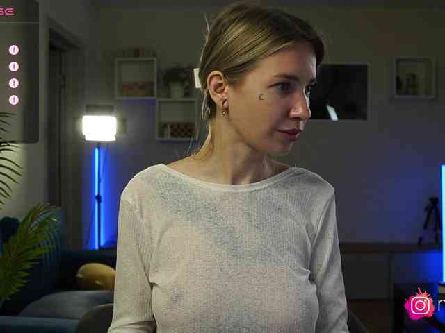 mel-collins webcam