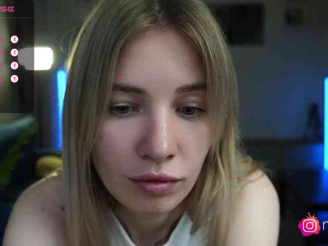 mel-collins webcam