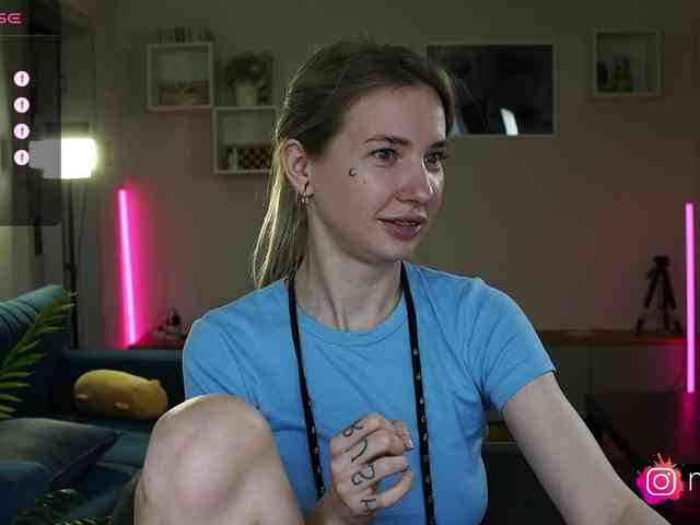 mel-collins webcam