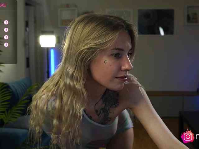 mel-collins webcam