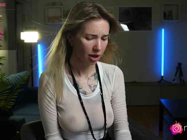 mel-collins webcam