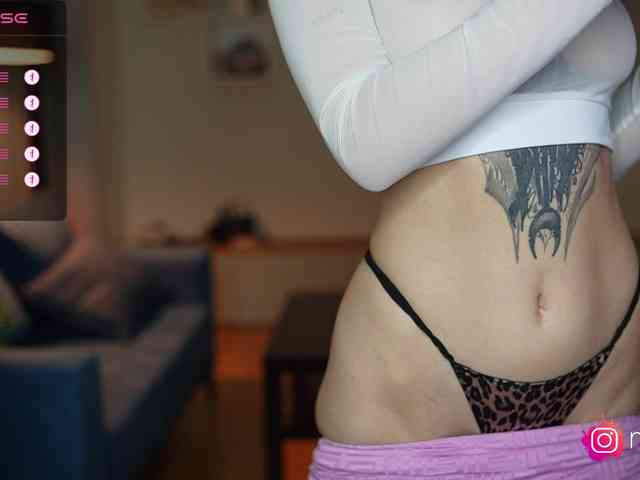 mel-collins webcam