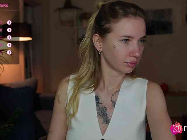mel-collins webcam