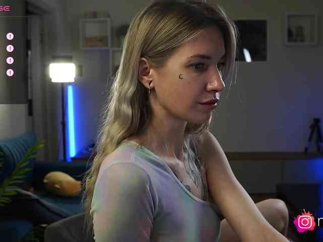 mel-collins webcam