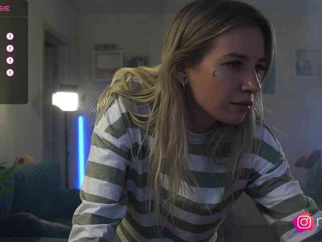 mel-collins webcam