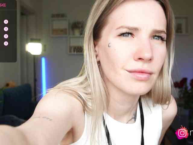 mel-collins webcam