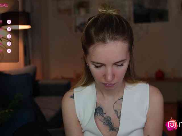 mel-collins webcam