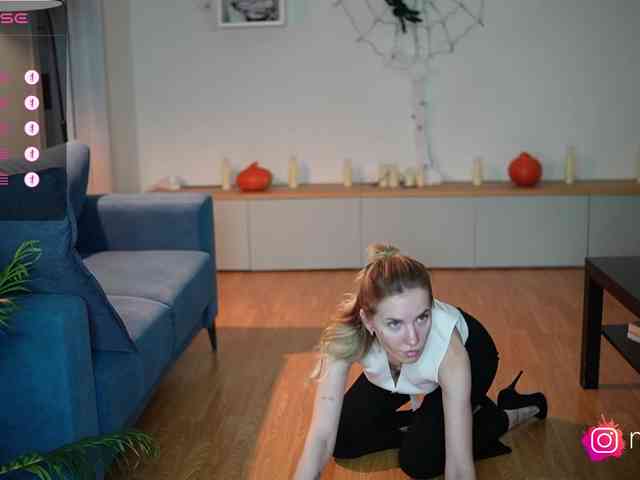 mel-collins webcam
