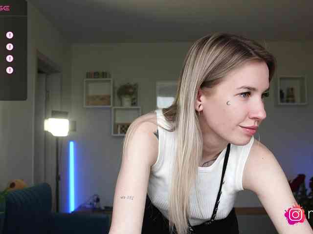 mel-collins webcam
