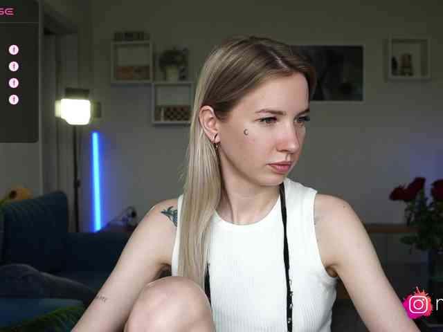 mel-collins webcam