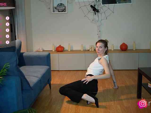 mel-collins webcam