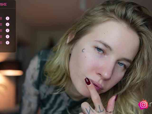mel-collins webcam