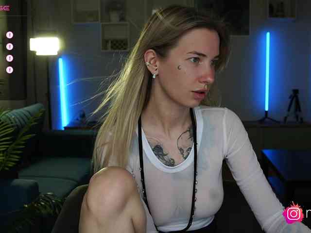 mel-collins webcam