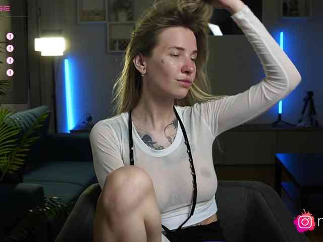 mel-collins webcam
