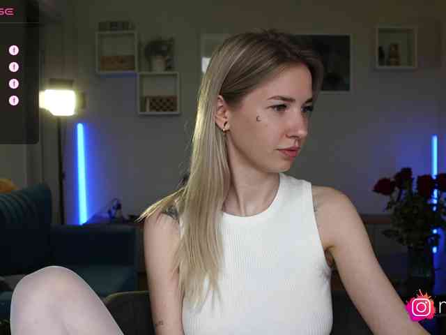 mel-collins webcam
