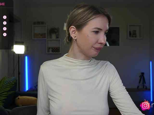 mel-collins webcam