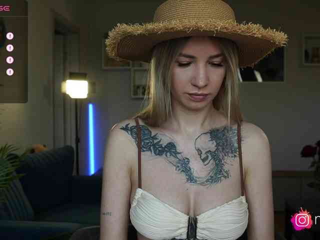 mel-collins webcam