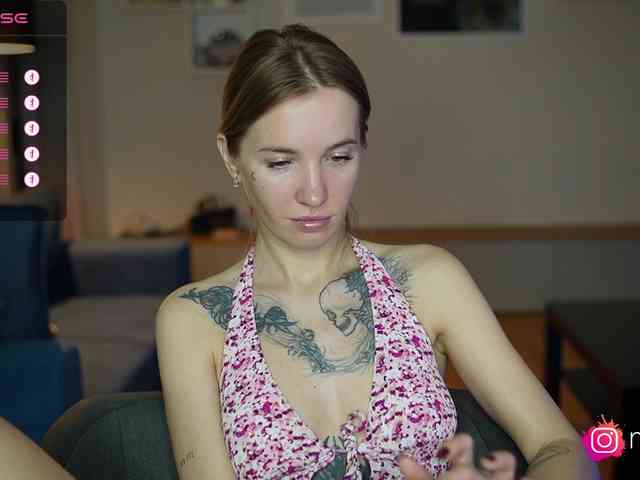 mel-collins webcam