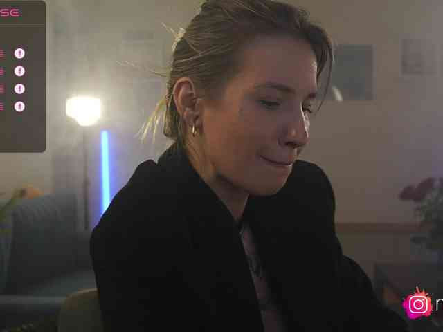 mel-collins webcam