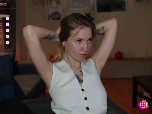 mel-collins webcam