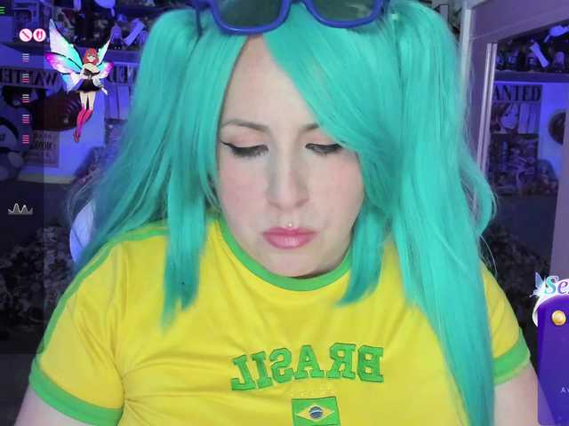 canndyy-new's BongaCams show and profile