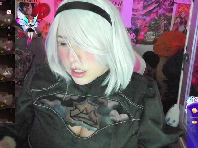 canndyy-new's BongaCams show and profile