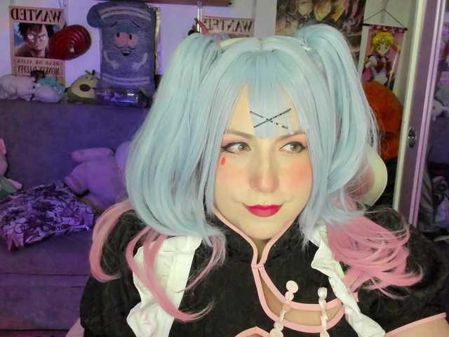 canndyy-new's BongaCams show and profile