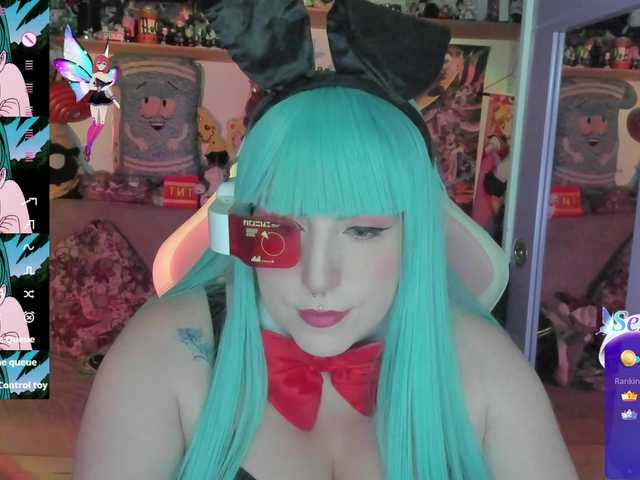 canndyy-new's BongaCams show and profile