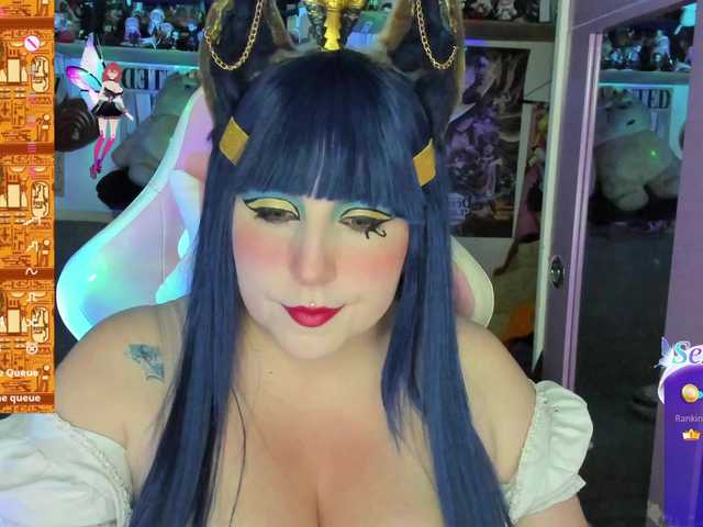 canndyy-new's BongaCams show and profile