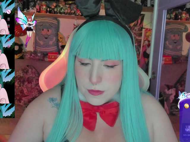 canndyy-new's BongaCams show and profile