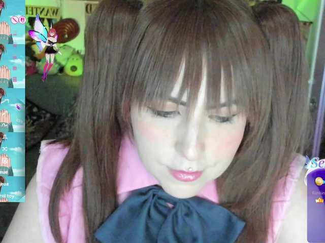 canndyy-new's BongaCams show and profile