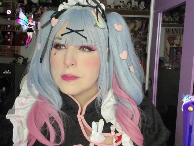 canndyy-new's BongaCams show and profile