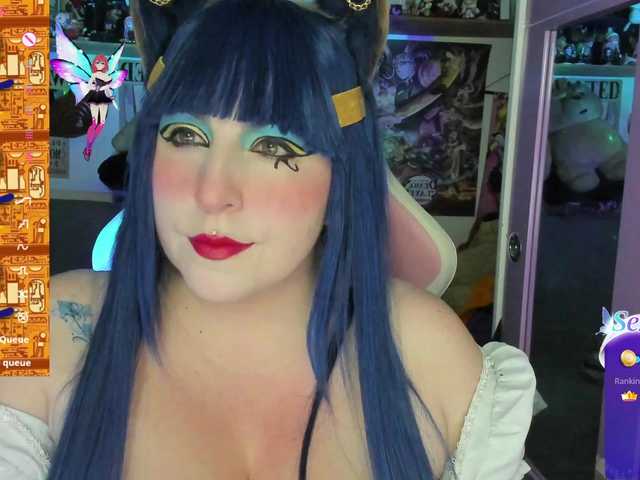 canndyy-new's BongaCams show and profile