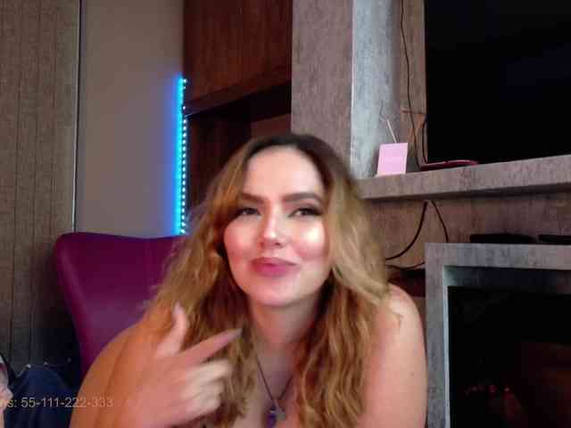 alishaindira2 webcam