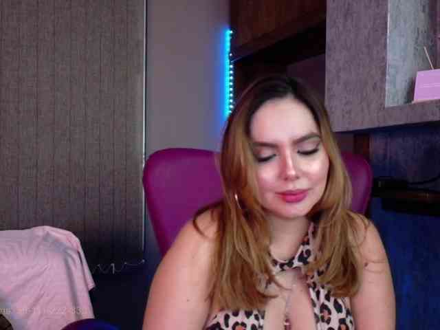 alishaindira2 webcam