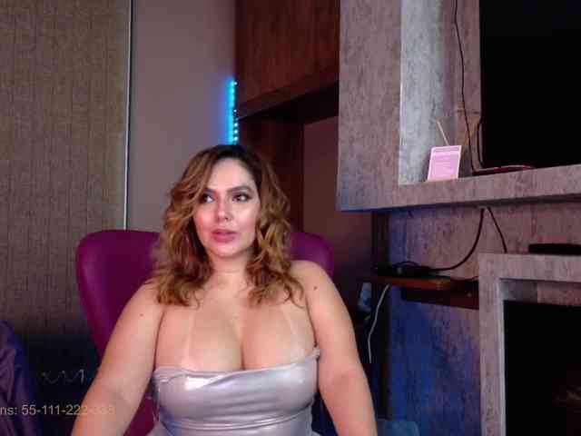 alishaindira2 webcam
