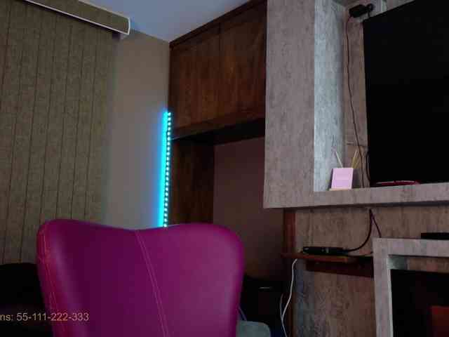 alishaindira2 webcam
