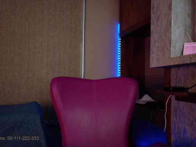 alishaindira2 webcam