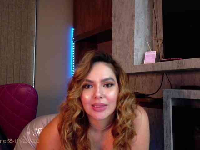 alishaindira2 webcam